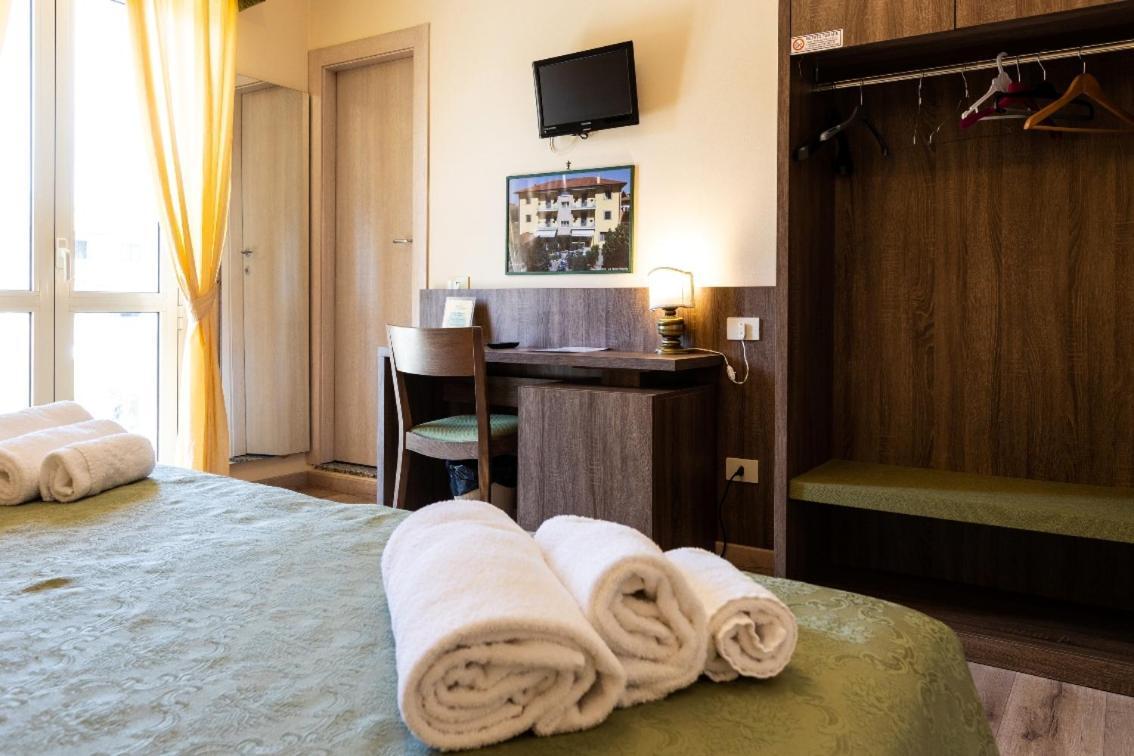 La Tavola Rotonda Hotel *